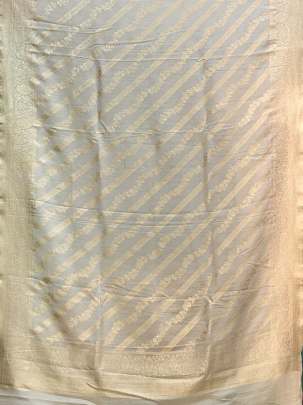 Banarasi Munga Silk Duppata With Daman ( Dyeable)/ Banarasi Duppatas 