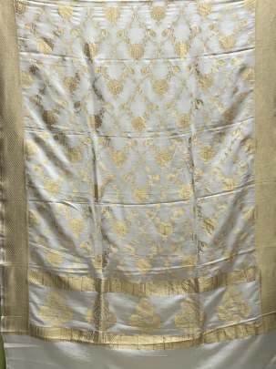 Banarasi Munga Silk Duppata With Daman ( Dyeable)/ Banarasi Duppatas 