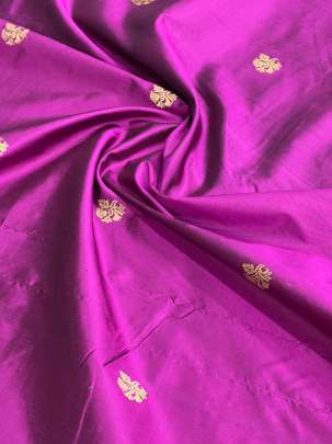 Banarasi Pure Silk Magenta/