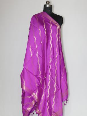 Banarasi silk duppata/