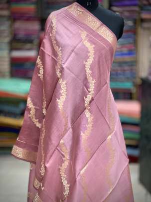 Chiniya silk duppata with golden zari work - Pastel green/ Banarasi Duppatas 