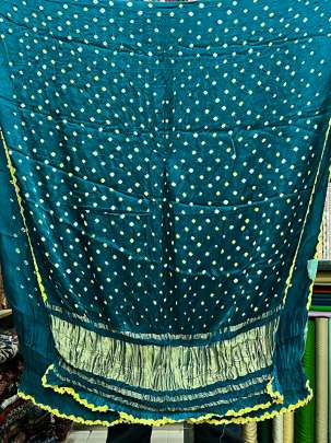 Gaji silk bandhej duppata with lagdi patta- Peacock blue Bandhej duppatas & Stoles