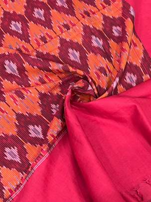 Mercerised cotton ikkat duppata - Red/ Cotton ikkat duppata