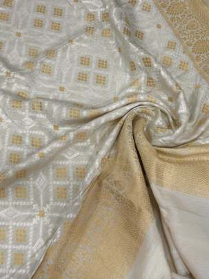 Munga silk duppata with fine golden & silver banarasi work ( Dyeable )/