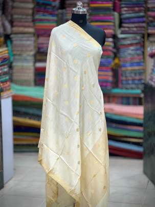 Munga silk duppata with golden zari butti - Natural ( Dyeable )