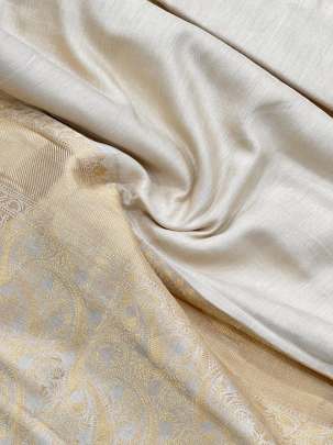 Plain Munga silk with banarasi daman - Natural ( dyeable )