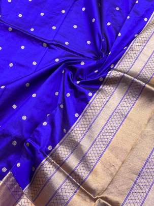 Pure Silk Duppata With Golden Banarasi Butti & Palav Royal Blue/