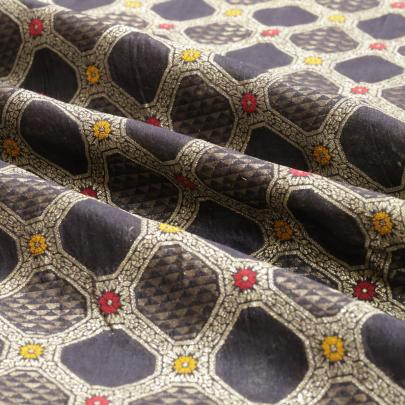 Pure handwoven banarasi brocade fabric/ Pure Banarasi fabrics