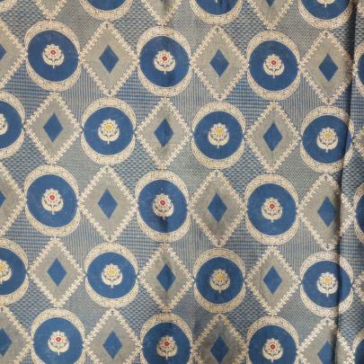 Pure handwoven banarasi brocade fabric/ Pure Banarasi fabrics