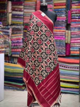 Pure silk patola duppata/ 