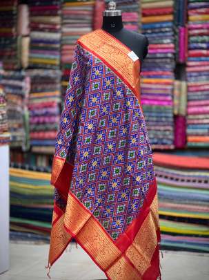 Pure silk patola with kanjiwaram border duppata/