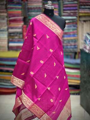 Raw silk with golden zari work duppata - Rani/