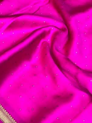 Resham Crepe With Golden Dots Motif & Golden Banarasi Border Hot Pink/ Pure Banarasi fabrics